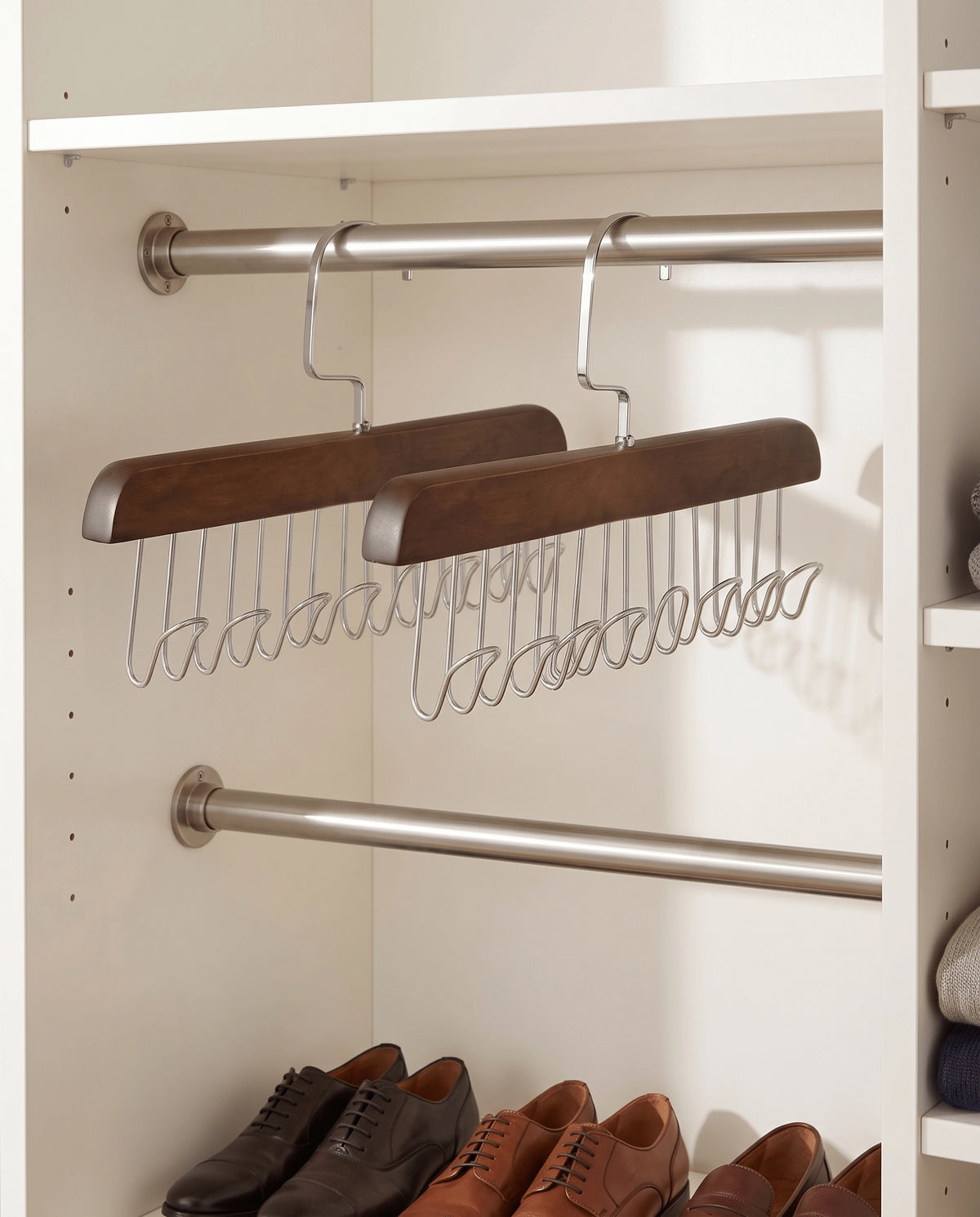 Wooden 8-Hook Closet Organizer Hanger